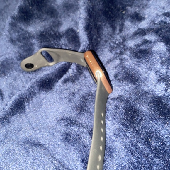 Apple watch series 5.. - Picture 12 of 17